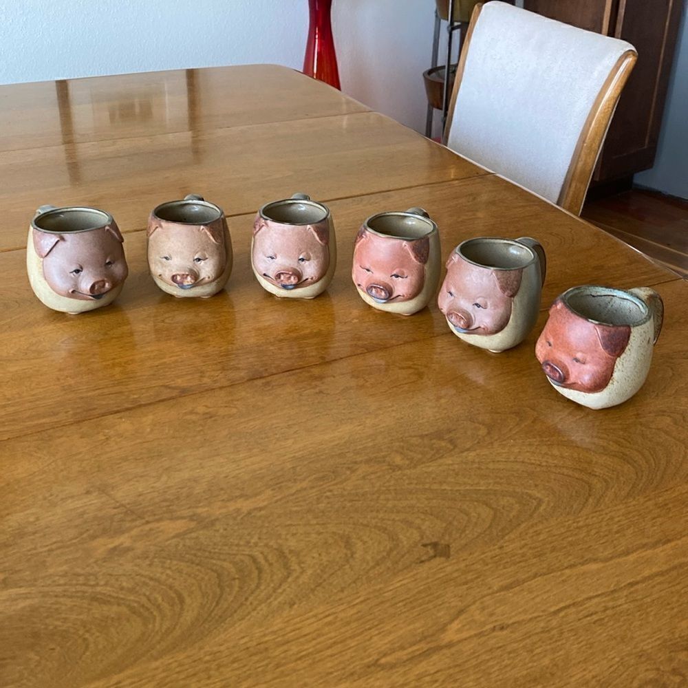Set of 6 vintage UCTCI pig mugs